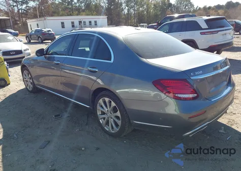 2017 Mercedes-Benz E 300 from USA, damaged, VIN WDDZF4JB5HA103116